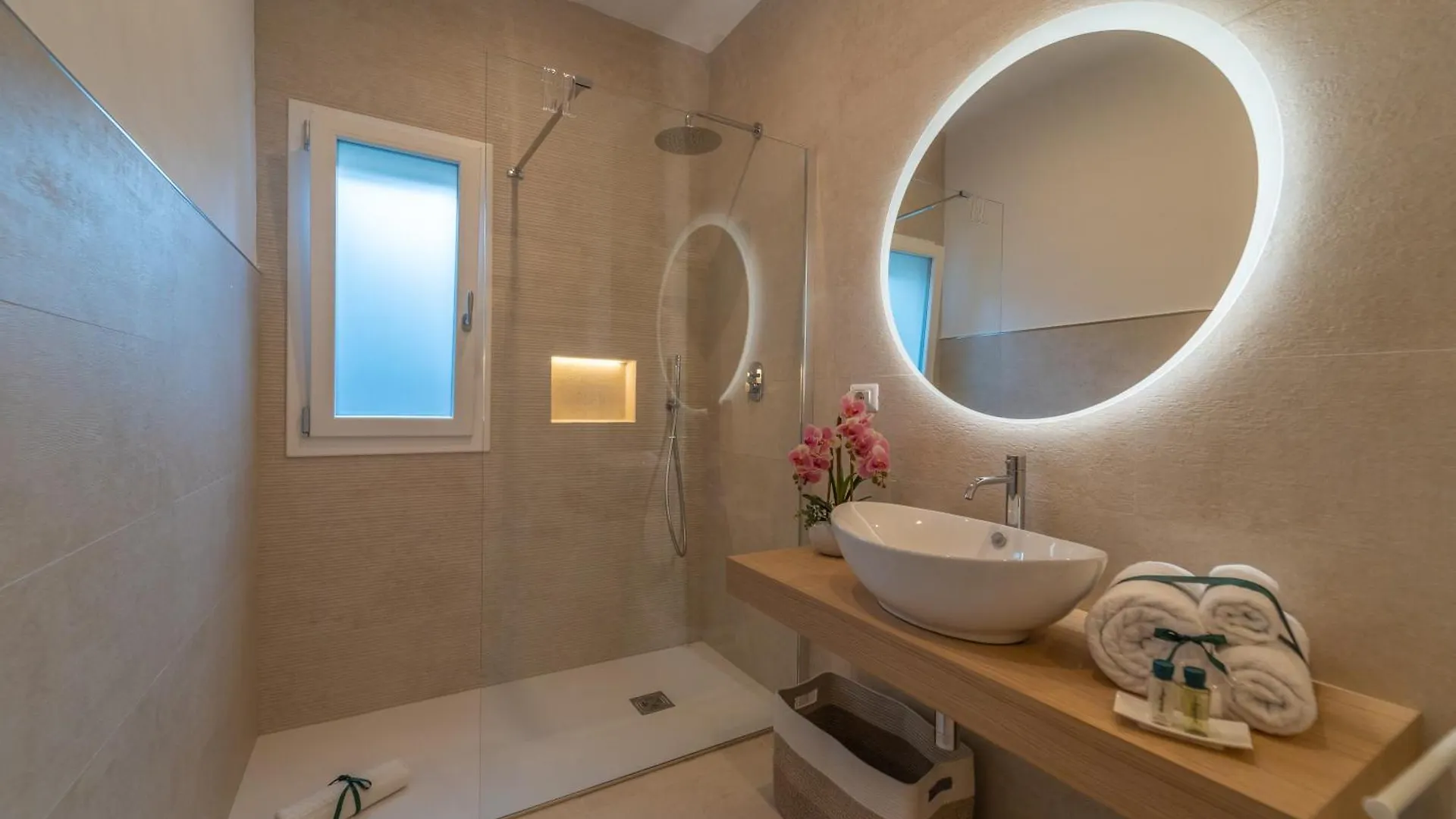 Villa Vittorio San Teodoro  Prázdninový dům San Teodoro (Sardinia)